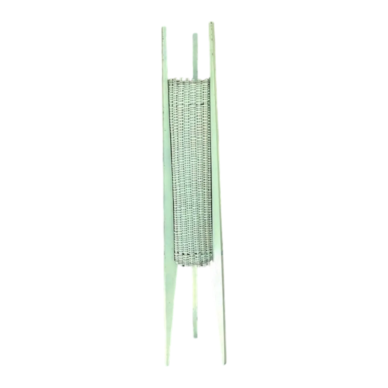Vintage Coastal Mid-Century Modern Woven Rattan Table Lamp