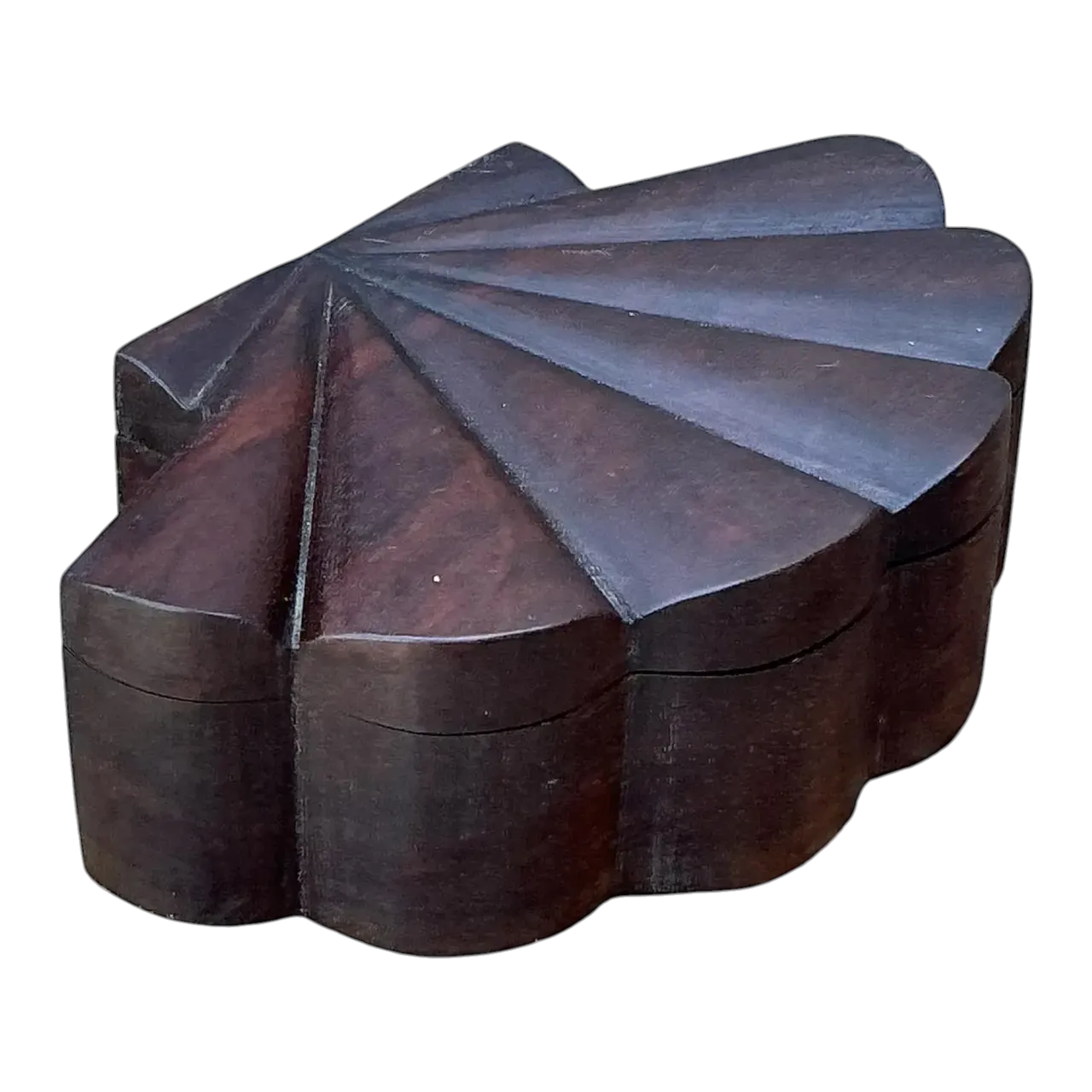 Vintage Hand Carved Wood Clam Box